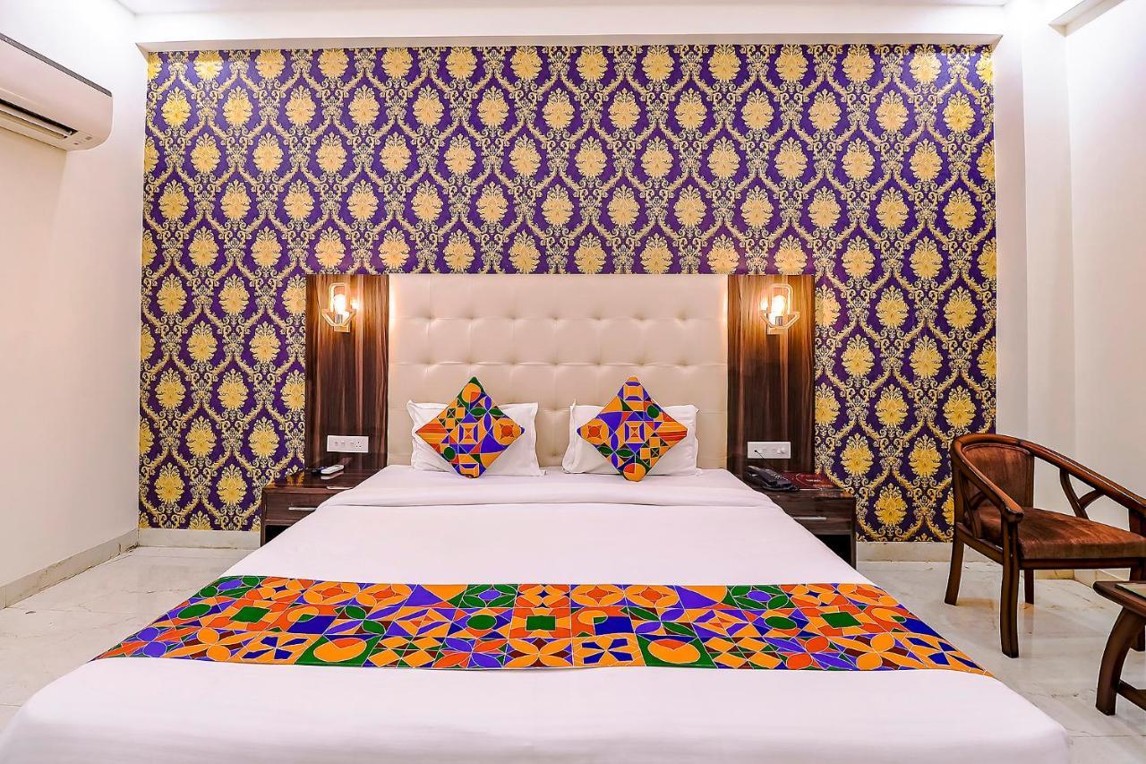 Fabhotel Swess Grand อัครา ภายนอก รูปภาพ
